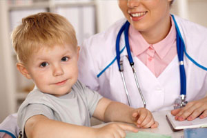 Ребенок у врача картинка